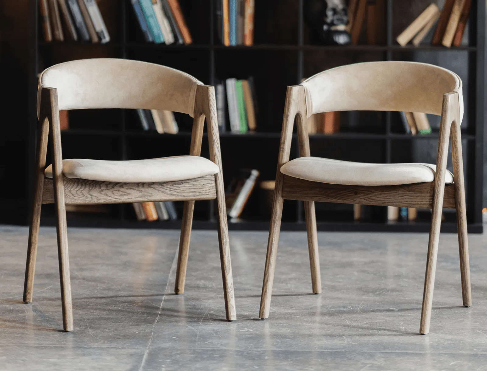 Lain, Solid-ash dining chair